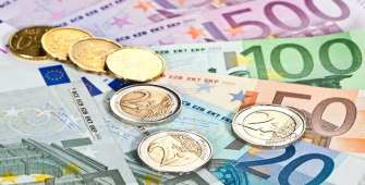 Euro Rebounds on Rising Expectations ECB May Wind Down Stimulus 