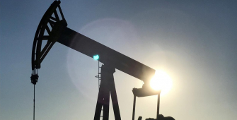 Oil Prices Rally on Venezuelan Supply Disruptions