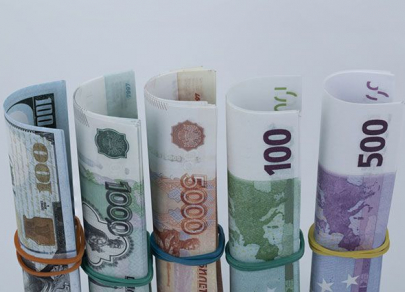 Плавающему курсу рубля – нет, валютному коридору – да?