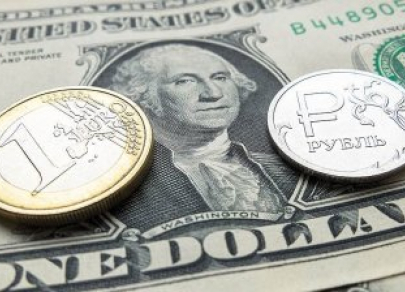 Рублю поставят крайне амбициозную задачу: догнать и перегнать доллар и евро