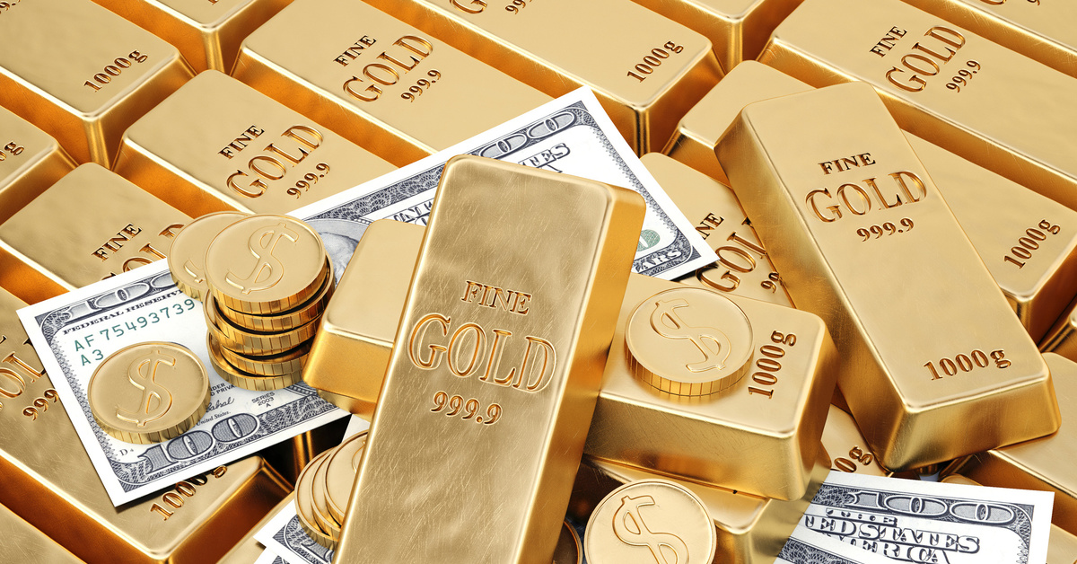 Минфин переходит к масштабным продажам валюты и золота