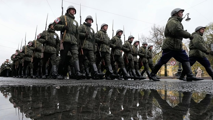 Россия обрывает связи с НАТО и укрепляет сотрудничество с Востоком