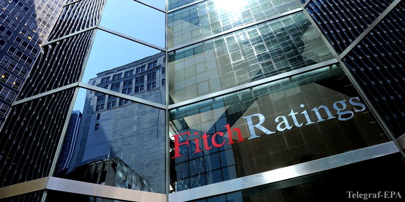 Fitch увеличило оценку роста ВВП РФ до 2%