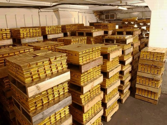 Запасы золота выросли за месяц почти на 22 тонны
