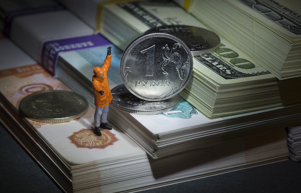 Рубль растет, но тренд остается негативным 