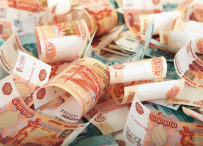 Экономист Внешэкономбанка: курс рубля снизится в 2019 году