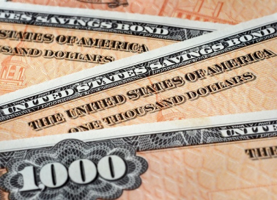 Власти РФ сократили объемы вложений в госбонды США